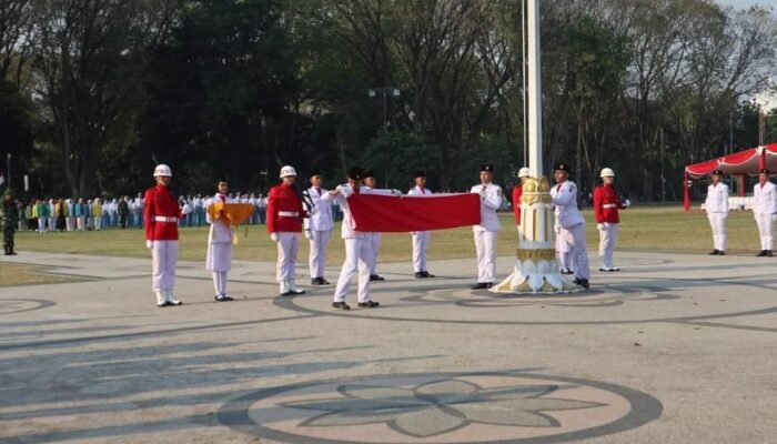 Upacara Penurunan Bendera HUT Ke-79 RI di Bojonegoro Berlangsung Khidmat