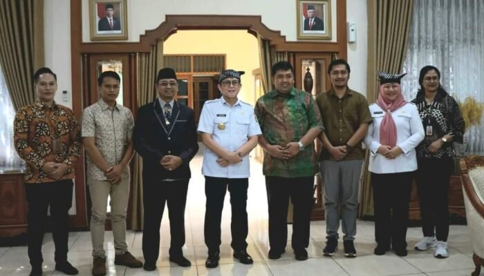 Pj Bupati Bojonegoro Sambut Tim Kemenpora Untuk Pemilihan Pemuda Pelopor 2024