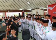 Pj Bupati Adriyanto Mengukuhkan Paskibraka Kabupaten Bojonegoro Tahun 2024