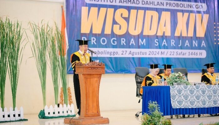 Institut Ahmad Dahlan Probolinggo Gelar Wisuda ke-14, Luluskan 82 Sarjana Strata I