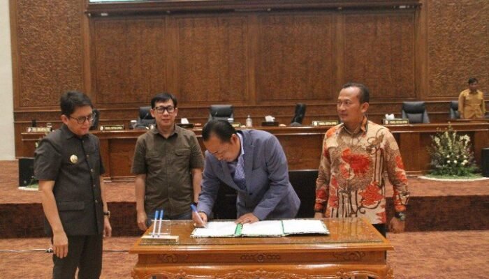 Rapat Paripurna DPRD Kabupaten Bojonegoro, Ini Penjelasan Jubir Banggar Sukur Priyanto