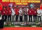 Pilkada Bojonegoro 2024, Pasangan Teguh dan Farida Serahkan Formulir Pendaftaran ke KPU