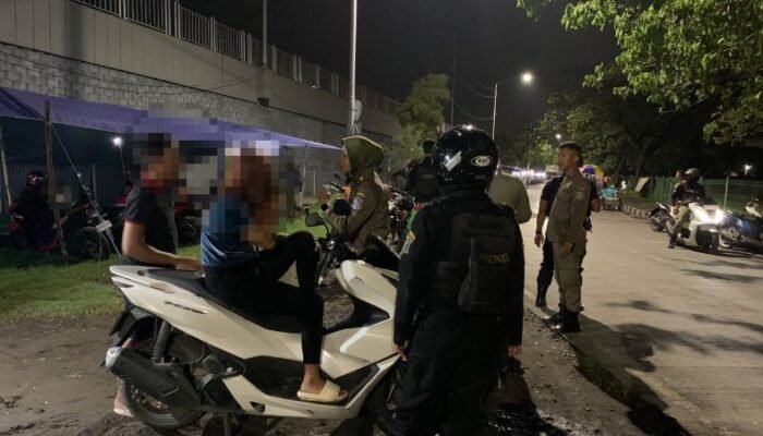 Menidaklanjuti Adanya Peredaran Minhol Satpol PP Surabaya Gerak Cepat