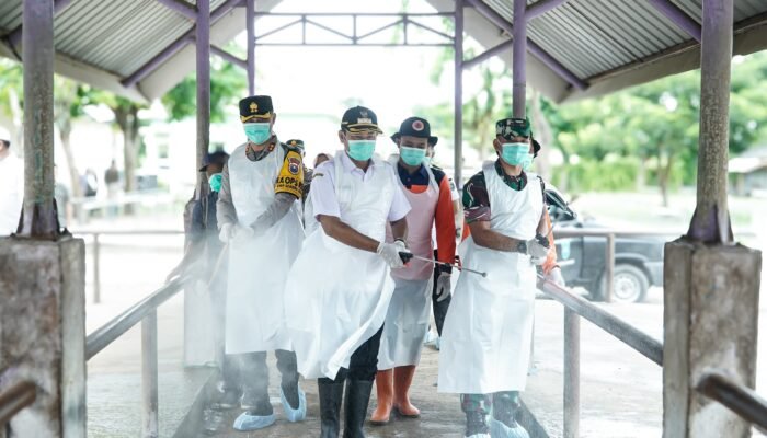 Bupati Lamongan Optimistis Kasus PMK di Lamongan Bisa Disembuhkan