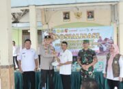 Antisipasi Pencegahan PMK Kapolres Lamongan Bersama Forkopimda Laksanakan Vaksinasi, Sosialisasi PMK, dan Desinfeksi