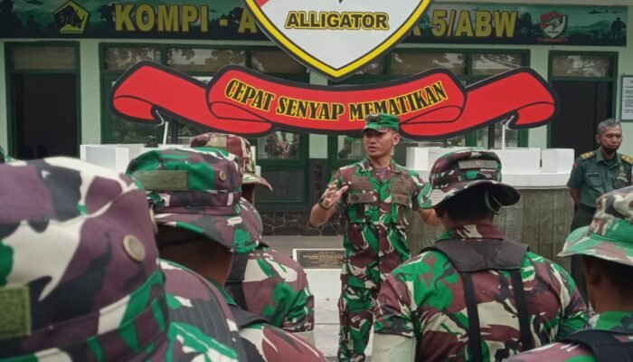 Dandim 0812 Lamongan Beri Motivasi Kepada Personil Korum Kompi A Zeni Tempur 5/ABW Guna Memelihara Moril Prajurit Dalam Melaksanakan Tugas Kesehariannya.