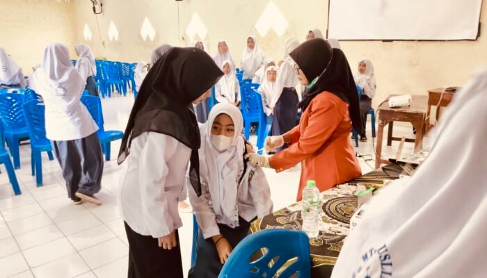 Dinas Kesehatan Lamongan Vaksinasi Papiloma Virus 2025