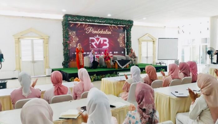 Membangun Karakter Remaja Muslimah Bojonegoro melalui 4B
