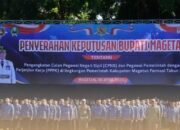 Pj Bupati Magetan Nizhamul Serahkan SK kepada CPNS dan PPPK