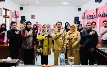 Cantika Wahono Resmi Membuka Bimbingan Teknis Desainer