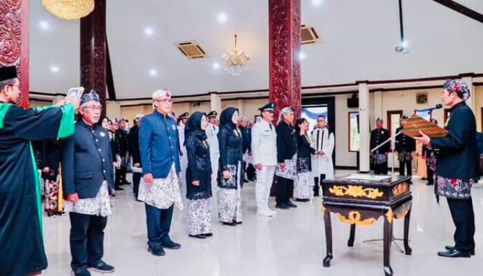 Pelantikan 96 Pejabat untuk Efektivitas Anggaran di Lamongan