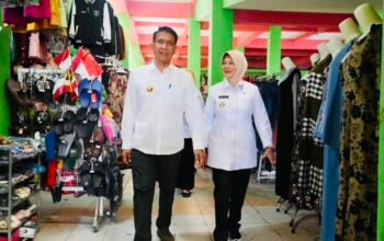 Bupati dan Wakil Bupati Bojonegoro Akomodir Gernas Mapan untuk Kebersihan Pasar