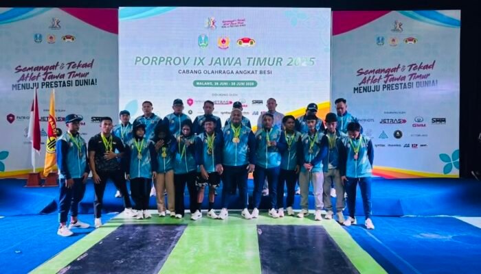 Prestasi Gemilang Atlet Angkat Besi Bojonegoro di Porprov Jatim 2025