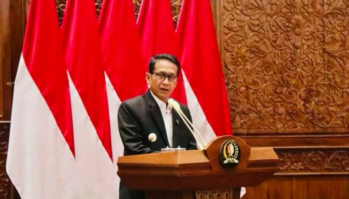 Rapat Paripurna di DPRD Bojonegoro: Mewujudkan Transparansi dan Akuntabilitas Keuangan Daerah