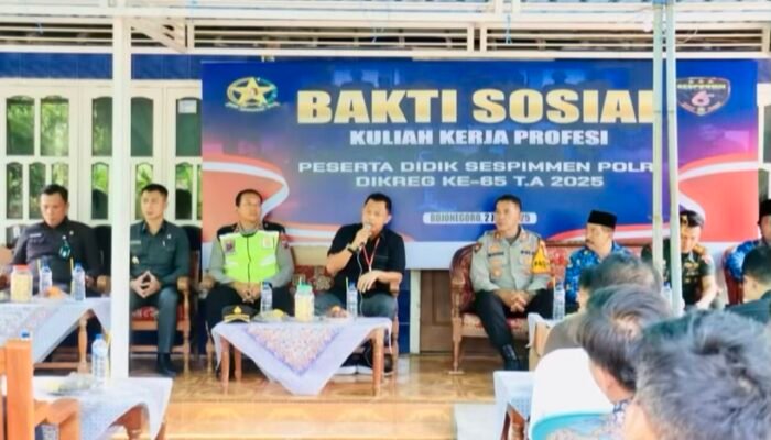 Bakti Sosial Sespimmen Polri Dikreg ke-65 Di Desa Trucuk Bojonegoro