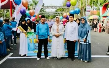 Nurul Azizah Melepas Ribuan Pawai Ta’aruf Gebyar Muharam 1447 H