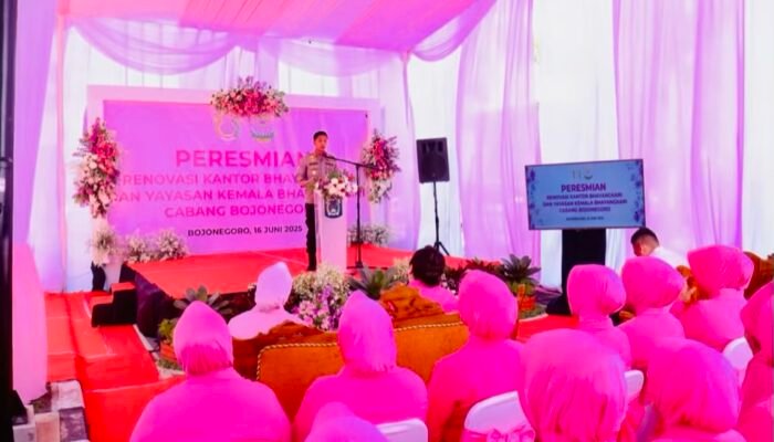 Peresmian Renovasi Kantor Bhayangkari dan Yayasan Kemala Bojonegoro