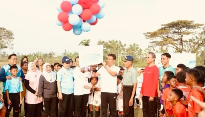 Bupati Setyo Wahono membuka kompetisi Olahraga usia dini