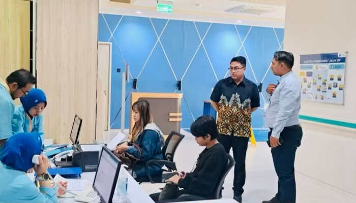 KAI Berikan Pendampingan kepada Korban Pelemparan Batu di KA Sancaka