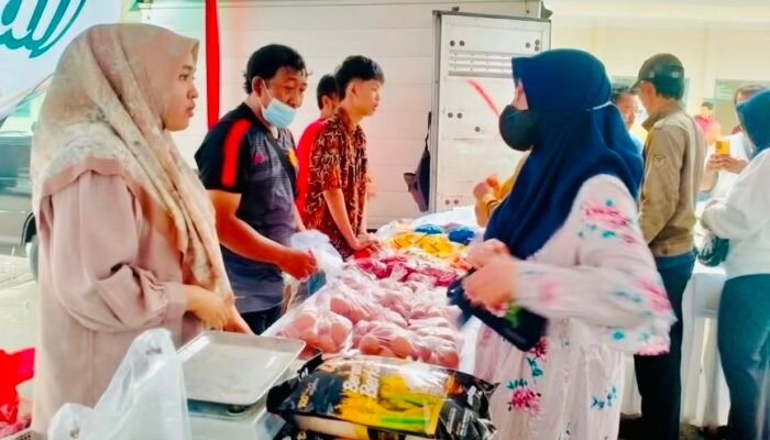 Pasar Murah di Bojonegoro: Solusi Ekonomi bagi Warga