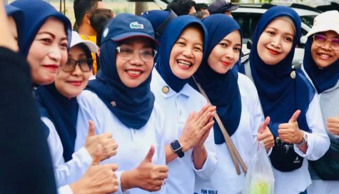 Momen Bahagia di Fun Walk 1.000 Bidang Bojonegoro