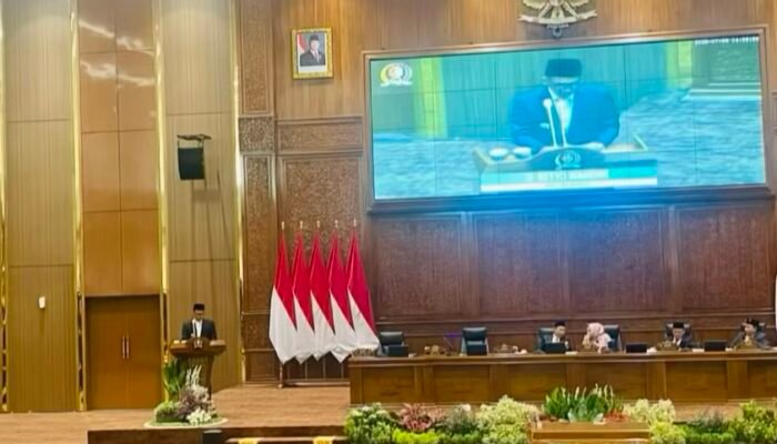 Bupati Bojonegoro Tanggapi Pandangan DPRD Terkait Rancangan Perubahan APBD 2025