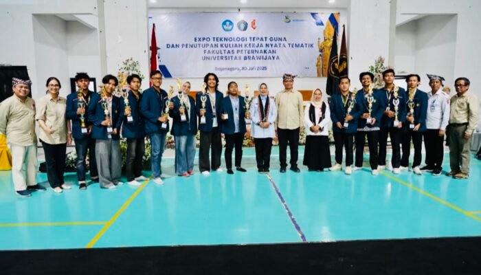 Wabup Bojonegoro Tutup KKN Fakultas Peternakan UB, Dorong Mahasiswa Jadi Pahlawan Pengentas Kemiskinan