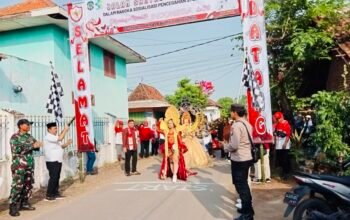 Jalan Santai Kreasi Desa Bukur Jadi Ajang Sosialisasi Stunting