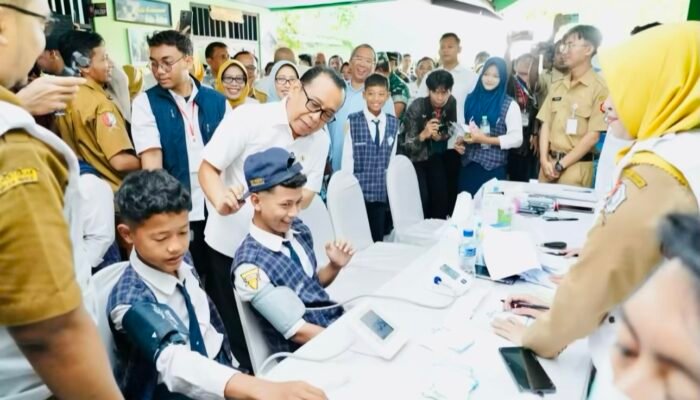 Bojonegoro Jadi Tuan Rumah Kick Off Cek Kesehatan Gratis: 958 Siswa Ikuti Pemeriksaan