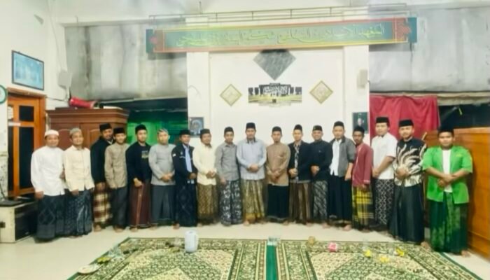 MDS Rijalul Ansor Ngasem Gelorakan Semangat Sholawat Bentuk Komunitas “Gerakan Naboh Bareng”