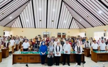 Wakil Bupati Bojonegoro dan Tim Pembina Posyandu Gelar Bimtek Enam Bidang SPM