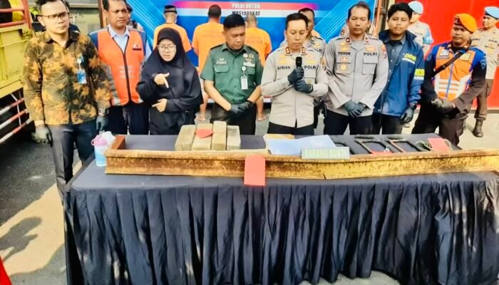 Komplotan Pencuri Rel di Bojonegoro Dibekuk, Kerugian Rp57 Juta