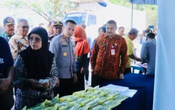 Kapolres Bojonegoro dan Bulog Gelar Gerakan Pangan Murah