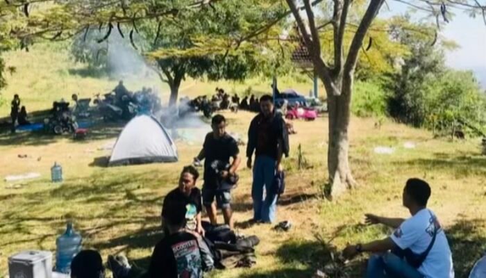Club Vespa Bojonegoro Camping di Ketinggian 650 Mdpl Geopark Negeri Atas Angin