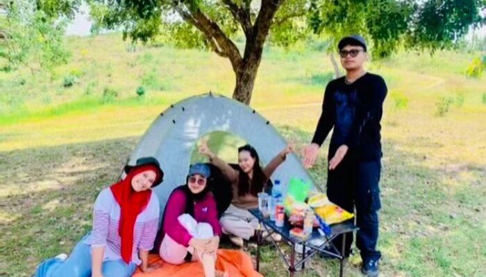 Mahasiswa KKN-TK 20 Universitas Bojonegoro Angkat Potensi Bukit Cinta Lewat Kegiatan Camping di Campground Geopark Negeri Atas Angin