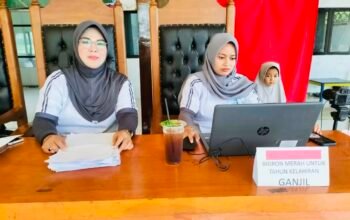 Dispendukcapil Bojonegoro Gelar Rekam KIA di Desa Lengkong