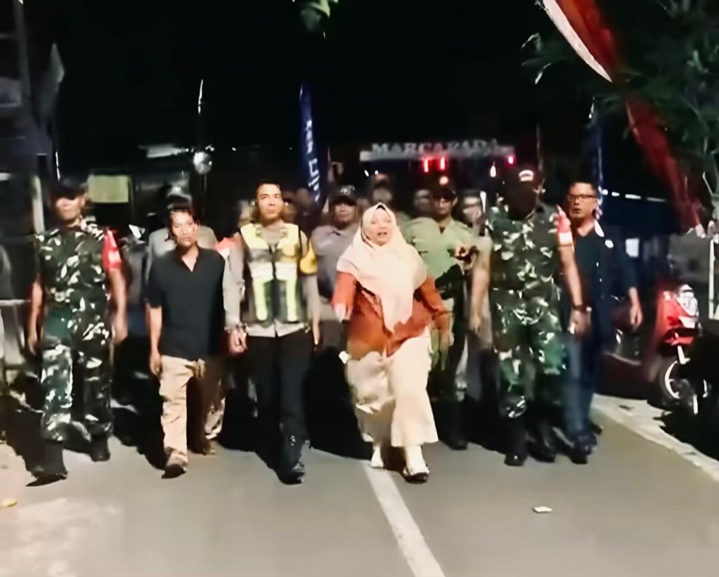 78aea6fe de9d 4900 81be 7f4e202d9c73