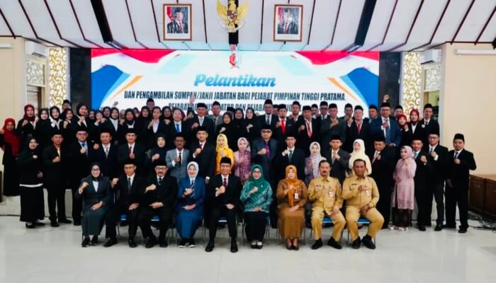 Bupati Bojonegoro Lantik 67 Pejabat, Tekankan Tanggung Jawab dan Dedikasi Tinggi