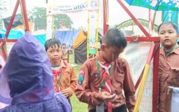 Jambore Ranting XV Sukosewu di Tengah Hujan