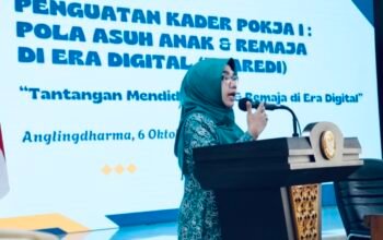 Kuatkan Peran Keluarga di Era Digital, TP PKK Bojonegoro Sosialisasikan “Asta Mantra” Pola Asuh Anak
