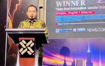 Ketuaa DPRD Bojonegoro Raih Asia Global Award 2025 di Bali