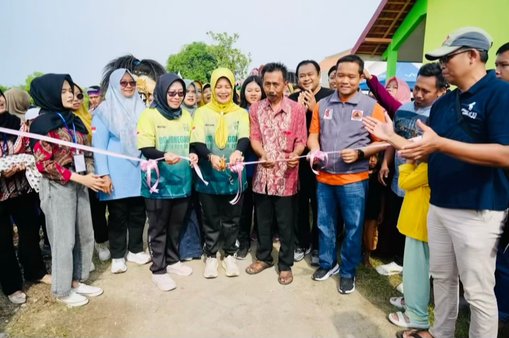 77c00f1b 59fc 4702 9516 54b55121ecad