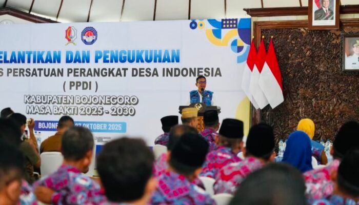 60 Perangkat Desa Bojonegoro Dikukuhkan, PPDI Bojonegoro Periode 2025–2030 Resmi Dilantik