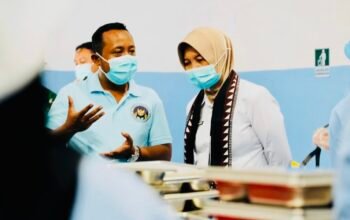 Sidak di SPPG Jatigede dan pejambon, Nurul Azizah Pastikan Standar Kesehatan Terpenuhi