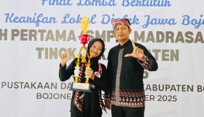 Nyafica Jesica Putri SMPN 1 Ngasem Raih Juara 1 Lomba Bertutur Bojonegoro