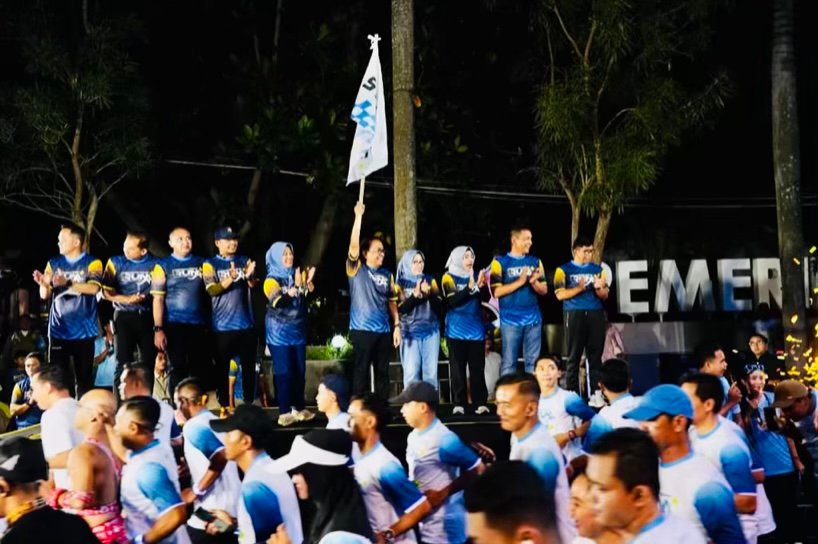 4c07e4ab c552 4daf 8984 ad9ef30ff386