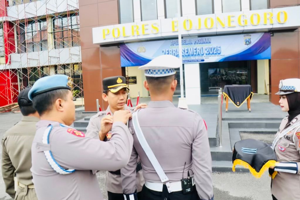 8BB73B82 28E2 4FB8 ADB7 86160E4F1292