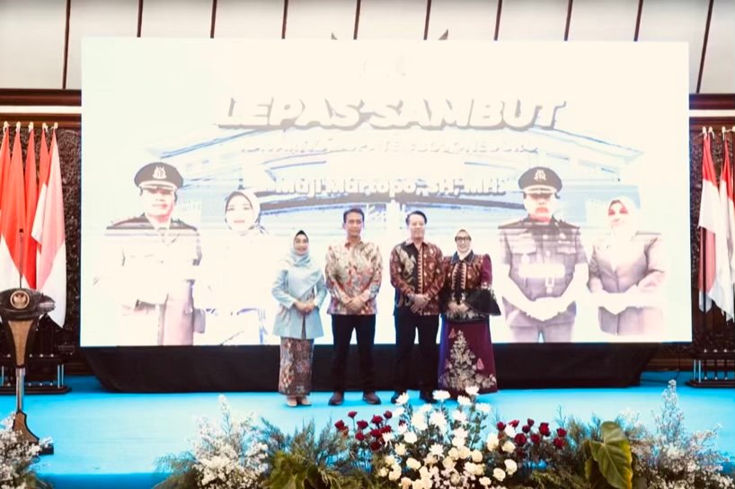 921759CA 3FBC 4D17 8E6C 3C83BAF9B4B5