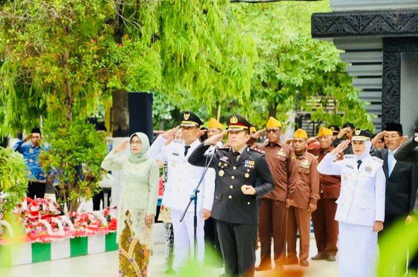 CF210B34 BC8D 4869 8772 23915596B6E5