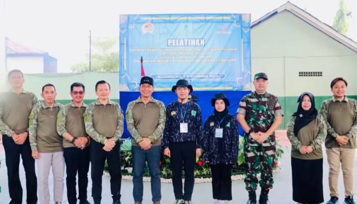 Bupati Setyo Wahono Buka Retret PDAM di Lingkungan Kodim 0813